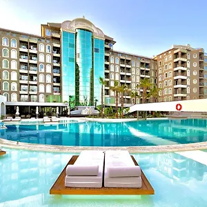 Курортный комплекс Laur Experience & Elegance *****