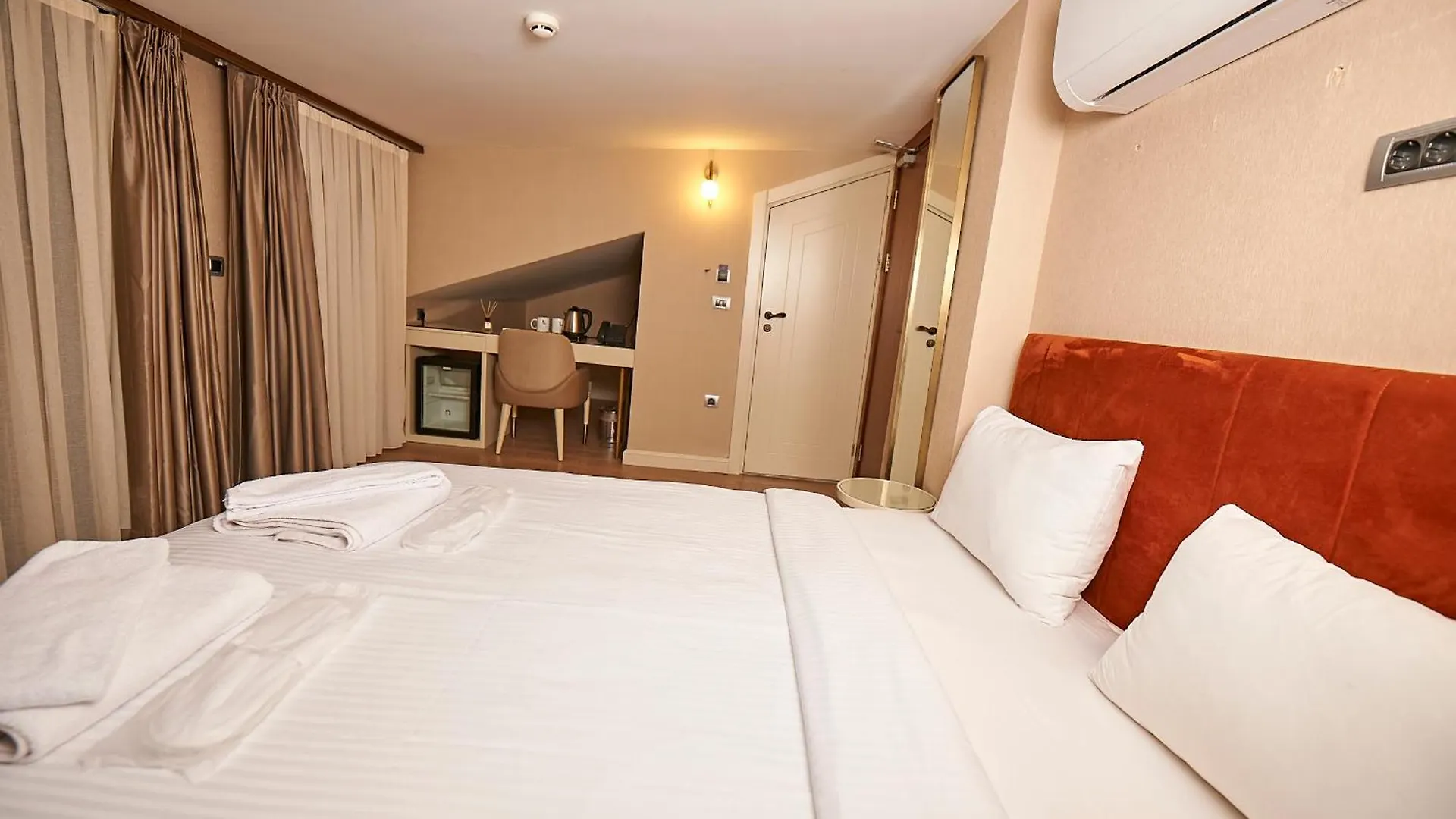 Saratoga Hotel Sultanahmet İstanbul 4*,  Türkiye